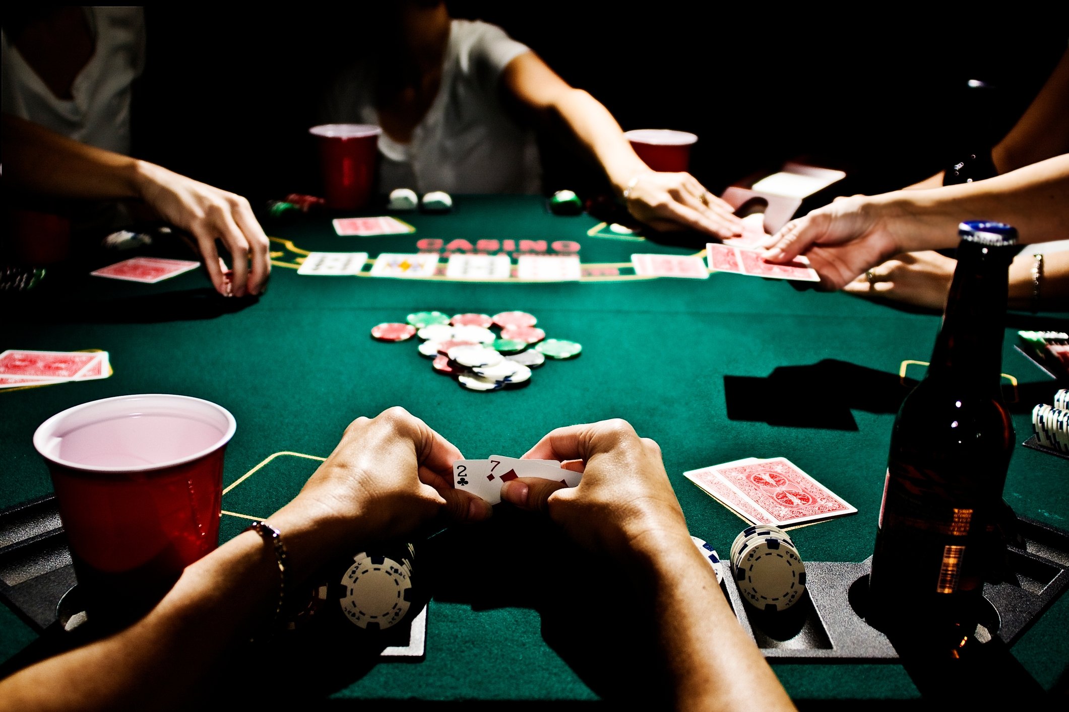 dealer de poker